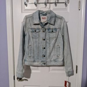 NWT Mossimo denim Jean jacket light blue wash
